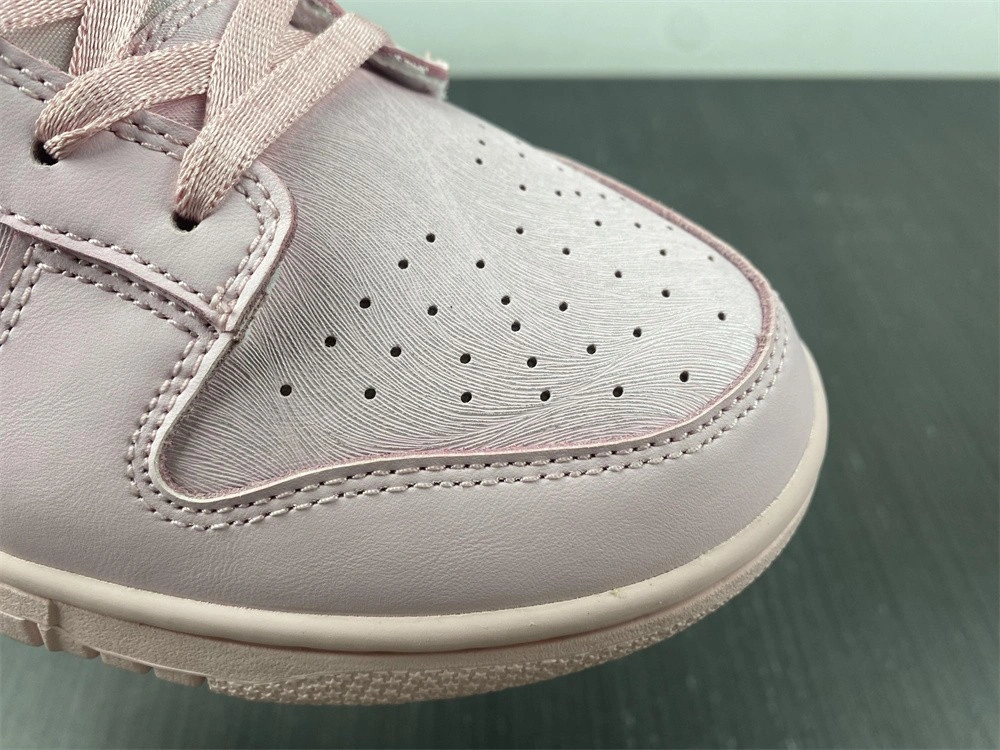 Nike Dunk Low Pink (GS) - 921803-601