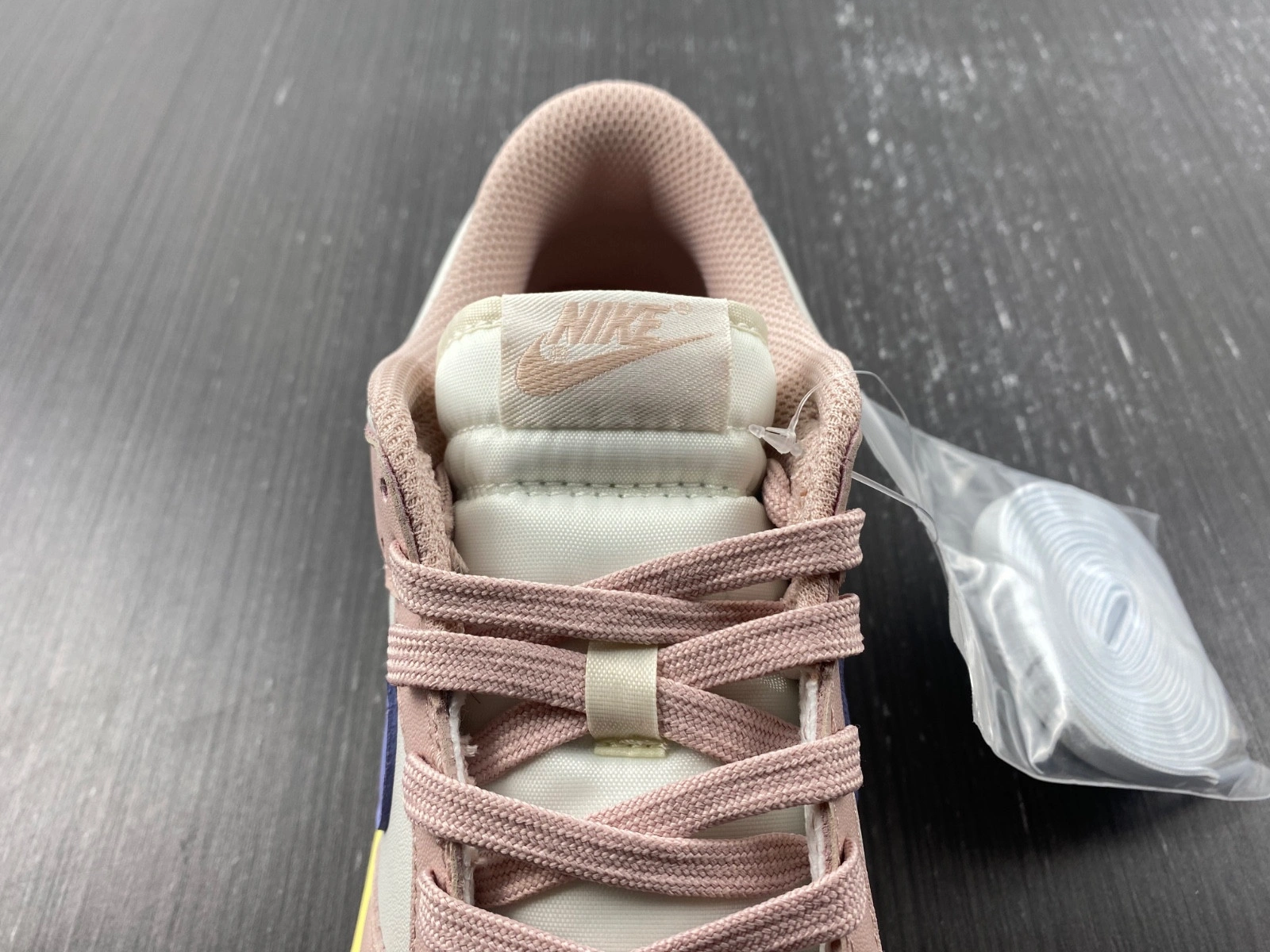 Nike Dunk Low Pink Oxford (W) - DD1503-601