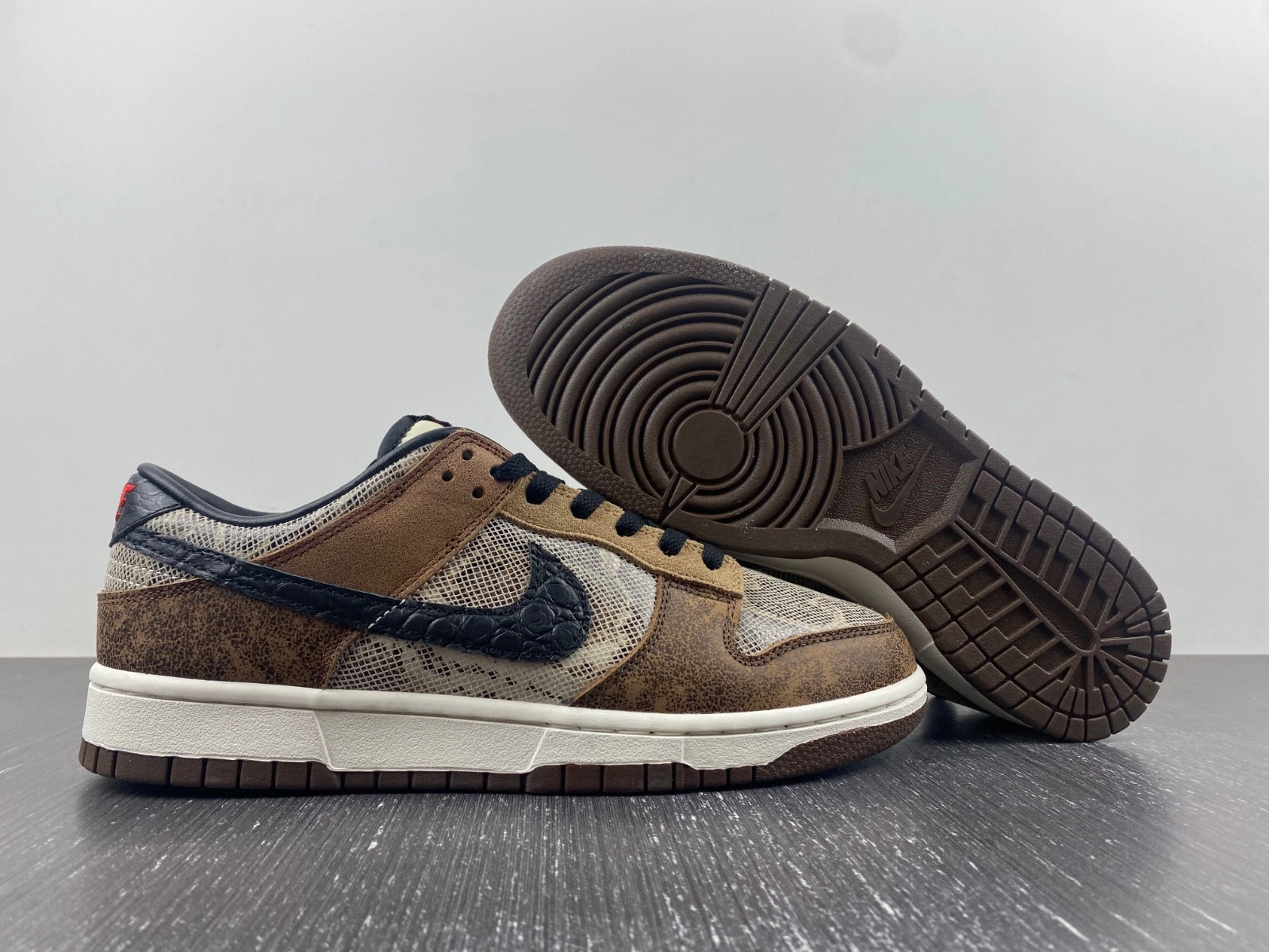 Nike Dunk Low Premium 'Brown Snakeskin'  FJ5434-120