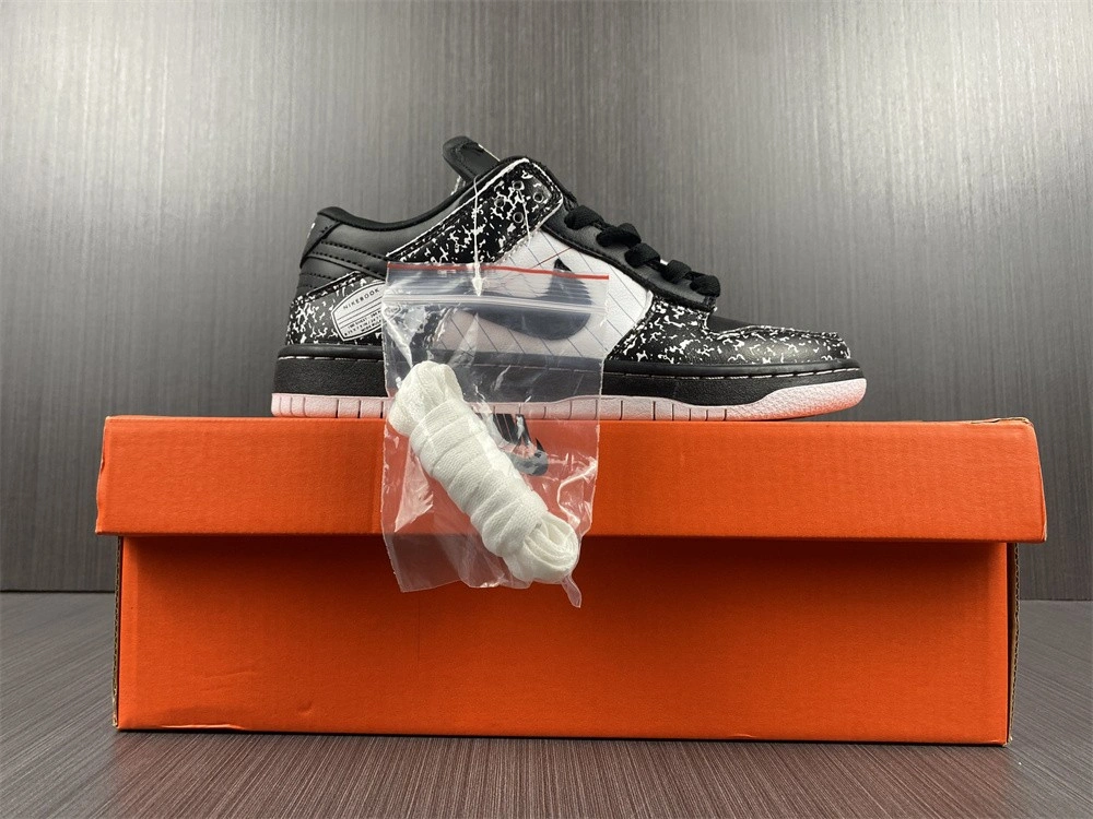 Nike Dunk Low Premium GS 'Nikebook'  327624-001