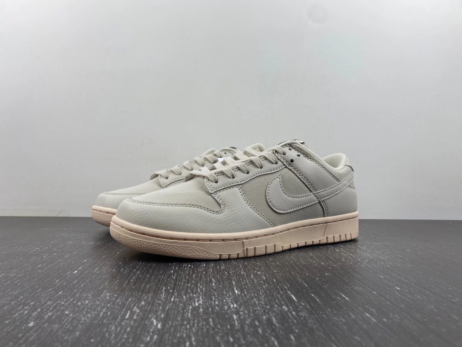 Nike Dunk Low Premium Light Orewood Brown Men's  DZ2538-100