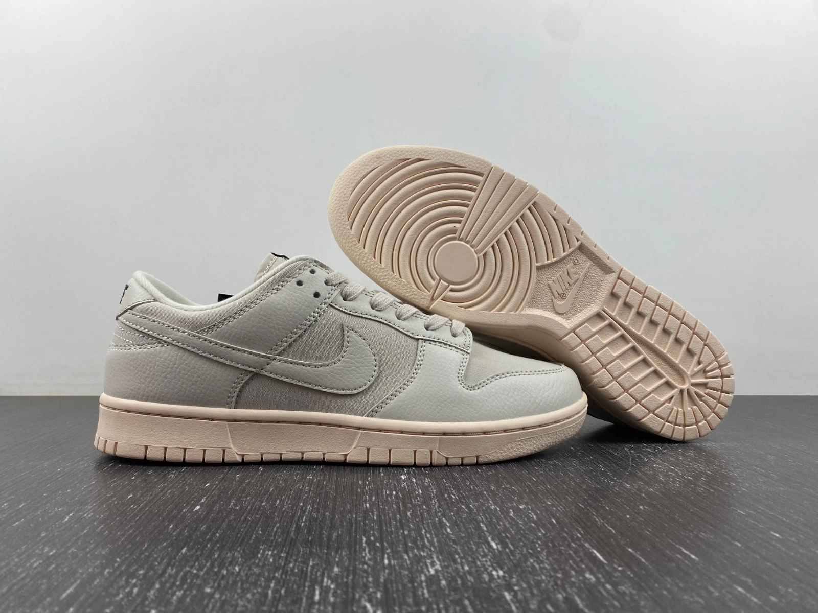 Nike Dunk Low Premium Light Orewood Brown Men's  DZ2538-100