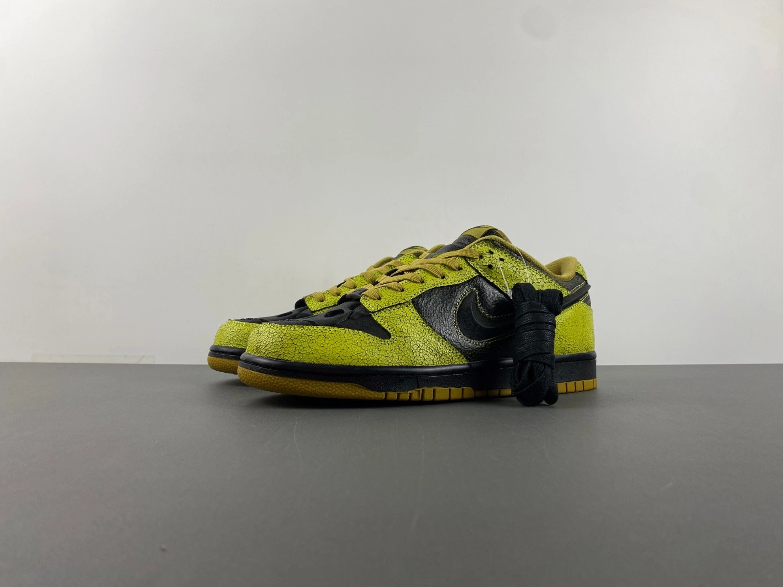 Nike Dunk Low QS Halloween Skull Men's - HV6103-300