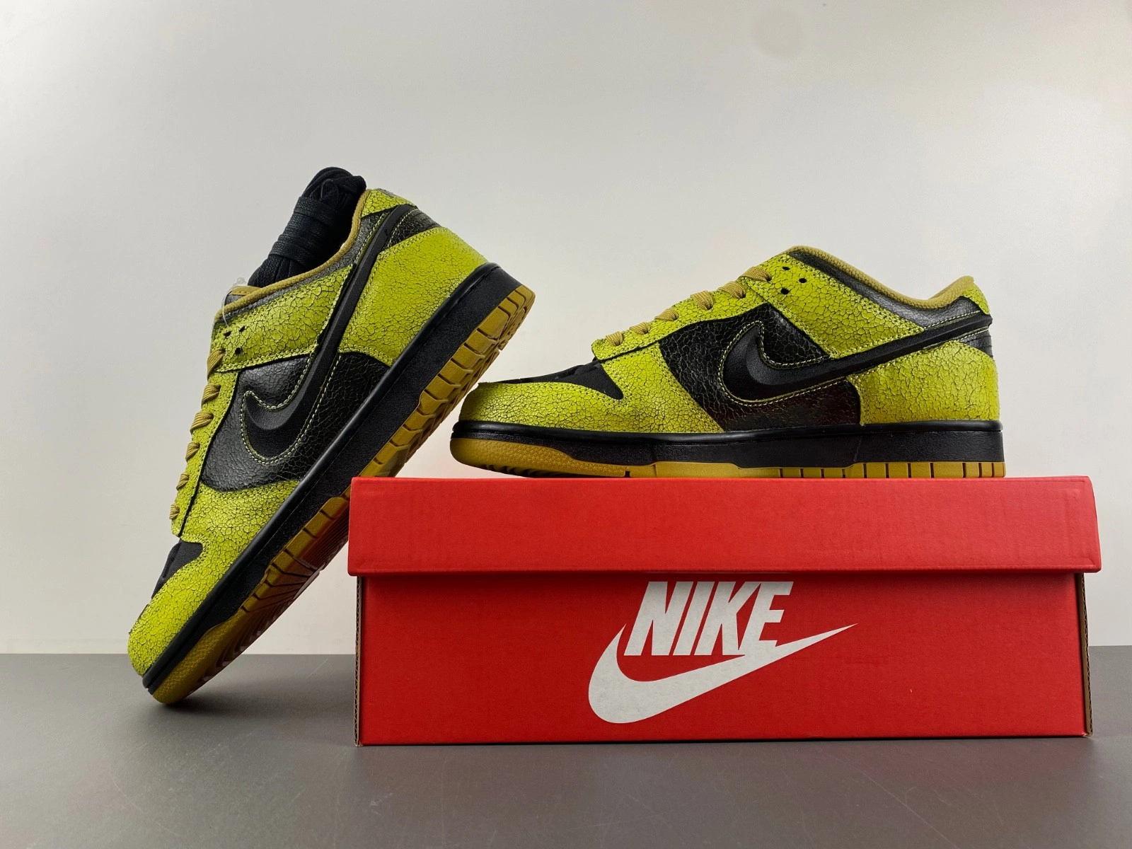 Nike Dunk Low QS Halloween Skull Men's - HV6103-300