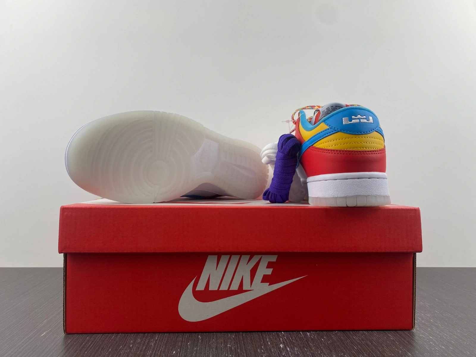 Nike Dunk Low QS LeBron James Fruity Pebbles  DH8009-600