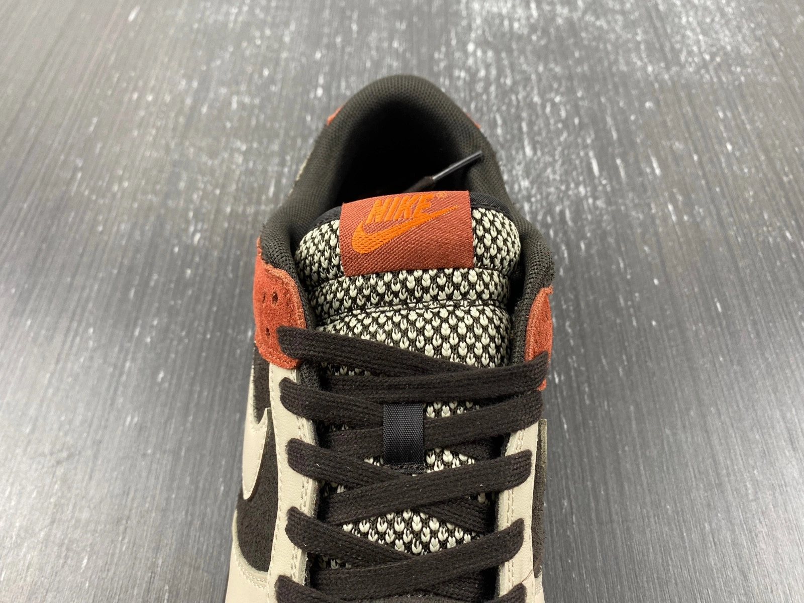 Nike Dunk Low Red Panda FV0395-200