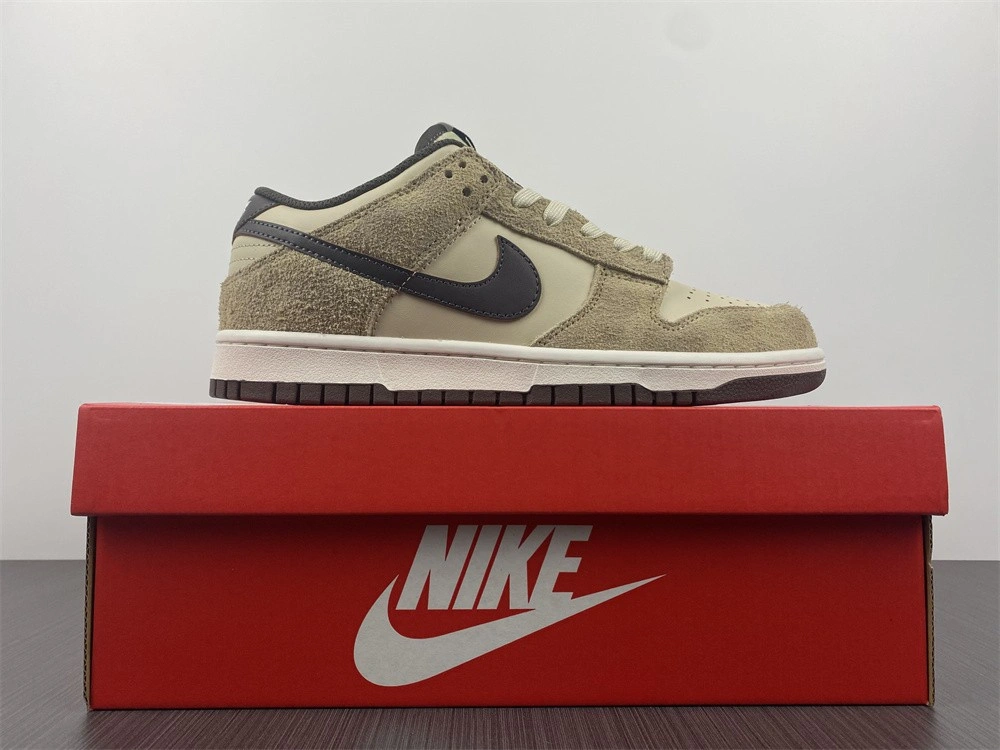 Nike Dunk Low Retro PRM Animal Pack Giraffe  DH7913-200