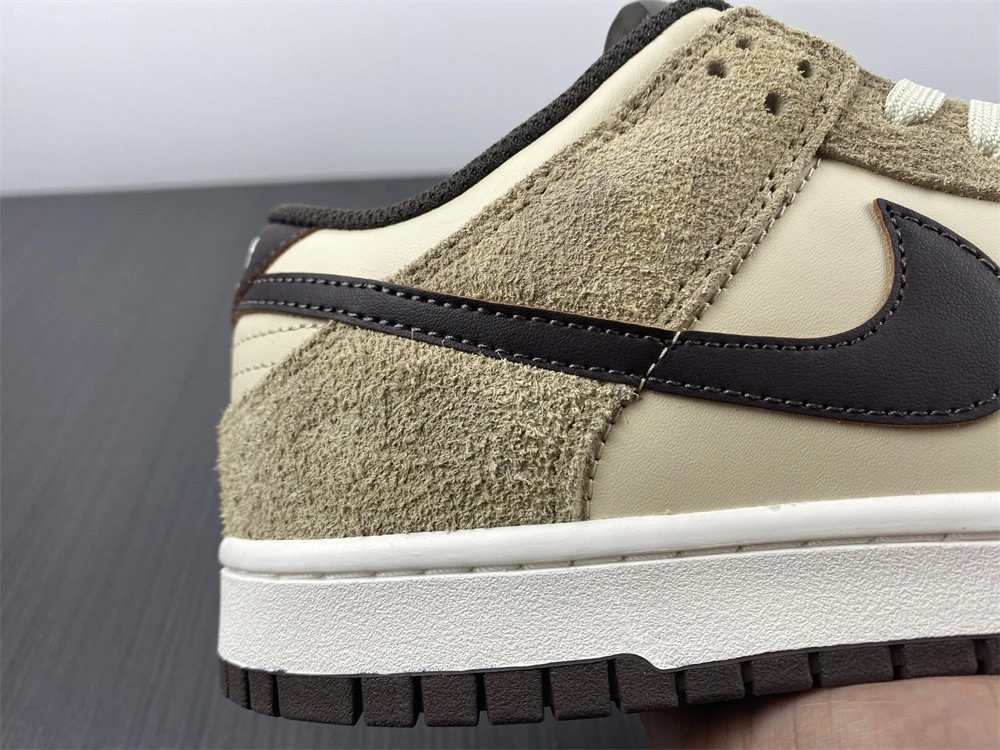 Nike Dunk Low Retro PRM Animal Pack Giraffe  DH7913-200