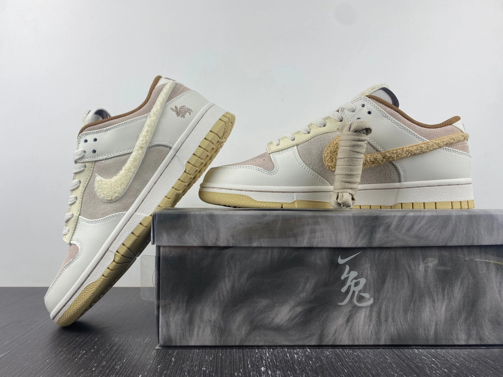Nike Dunk Low Retro PRM Year of the Rabbit Fossil Stone FD4203-211