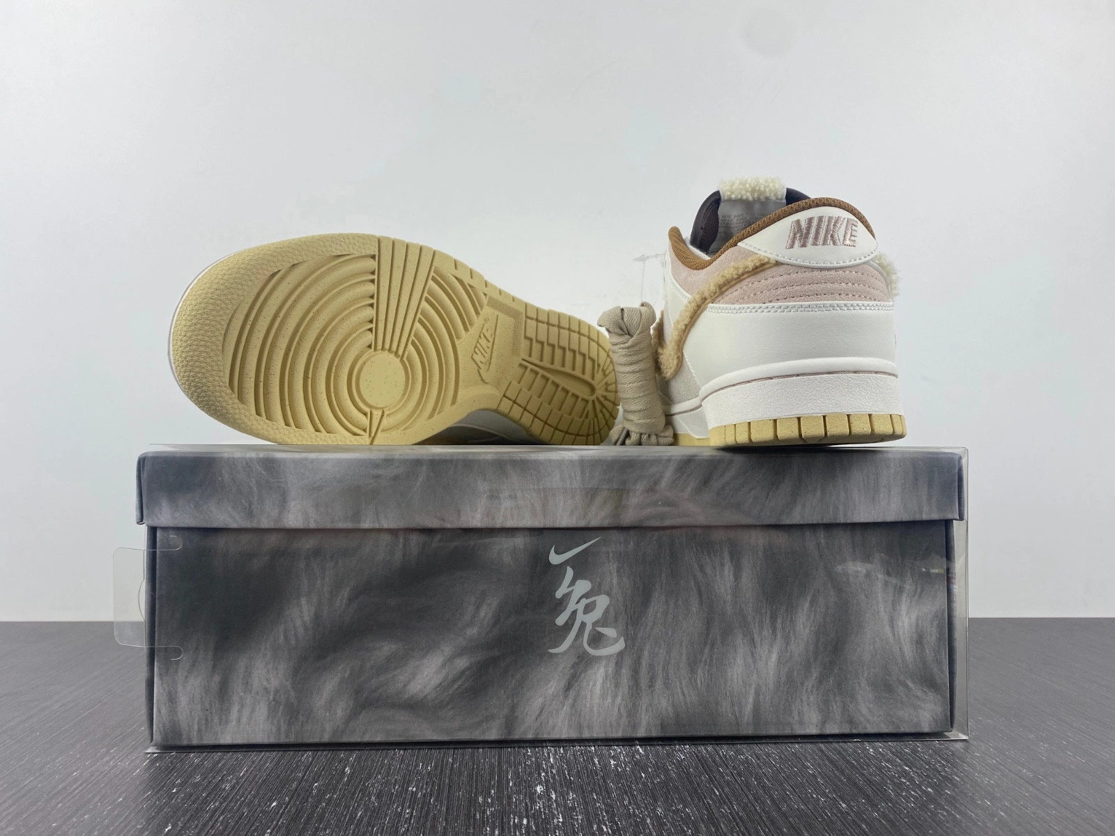 Nike Dunk Low Retro PRM Year of the Rabbit Fossil Stone FD4203-211