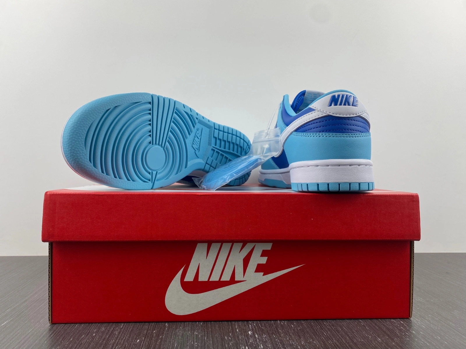 Nike Dunk Low Retro QS Argon (2022)  DM0121-400