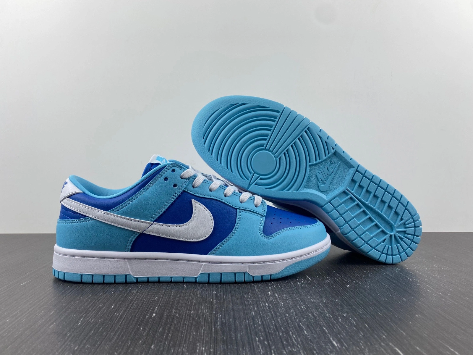 Nike Dunk Low Retro QS Argon (2022)  DM0121-400