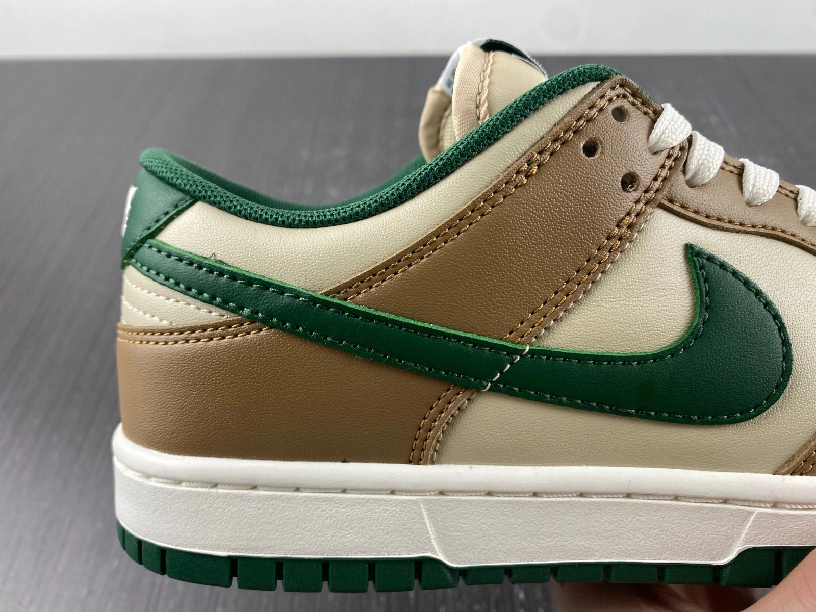 Nike Dunk Low Retro Rattan Gorge Gree FB7160-231