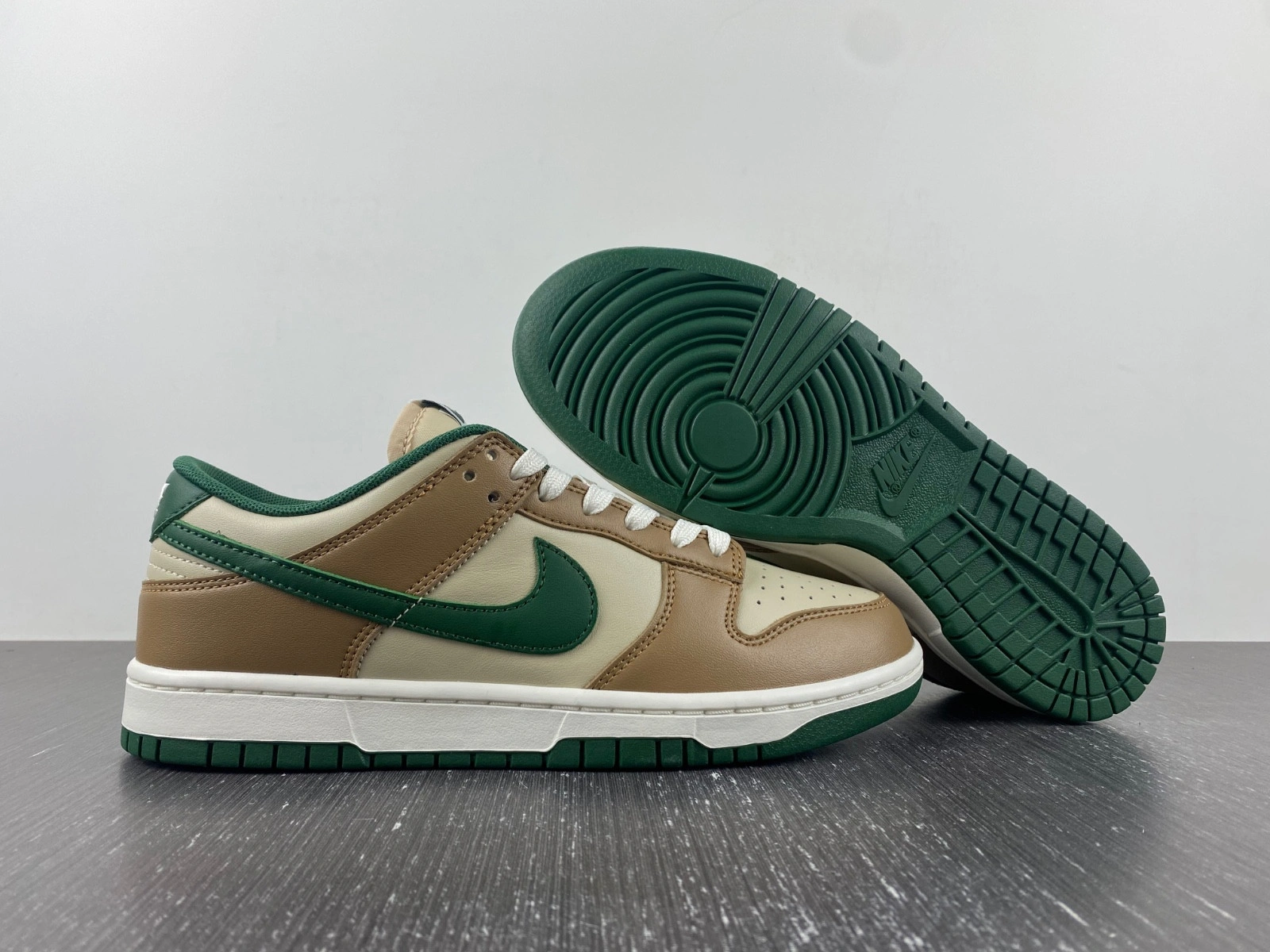 Nike Dunk Low Retro Rattan Gorge Gree FB7160-231