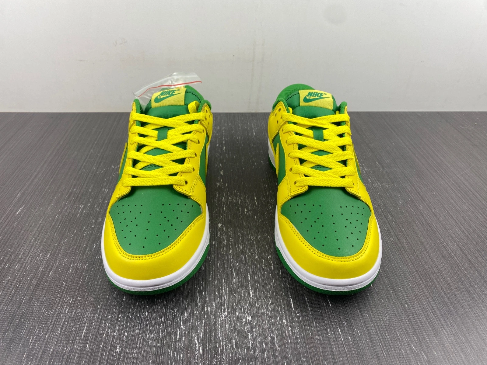 Nike Dunk Low Reverse Brazil - DV0833-300