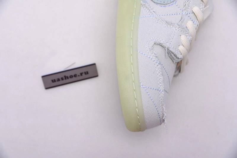 Nike Dunk Low SB 'Mummy'   DM0774 -111