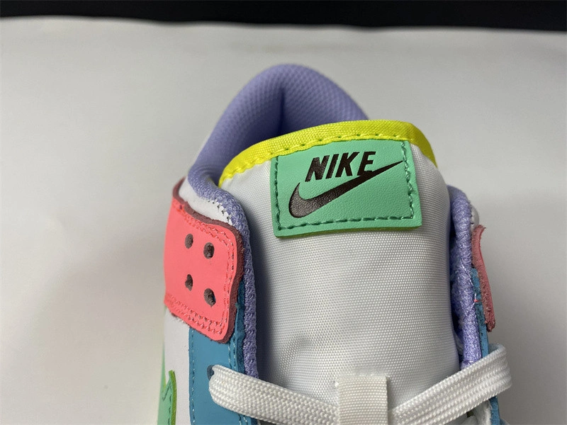 Nike Dunk Low SE Easter (W) - DD1872-100
