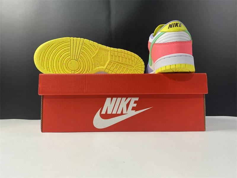 Nike Dunk Low SE Easter (W) - DD1872-100