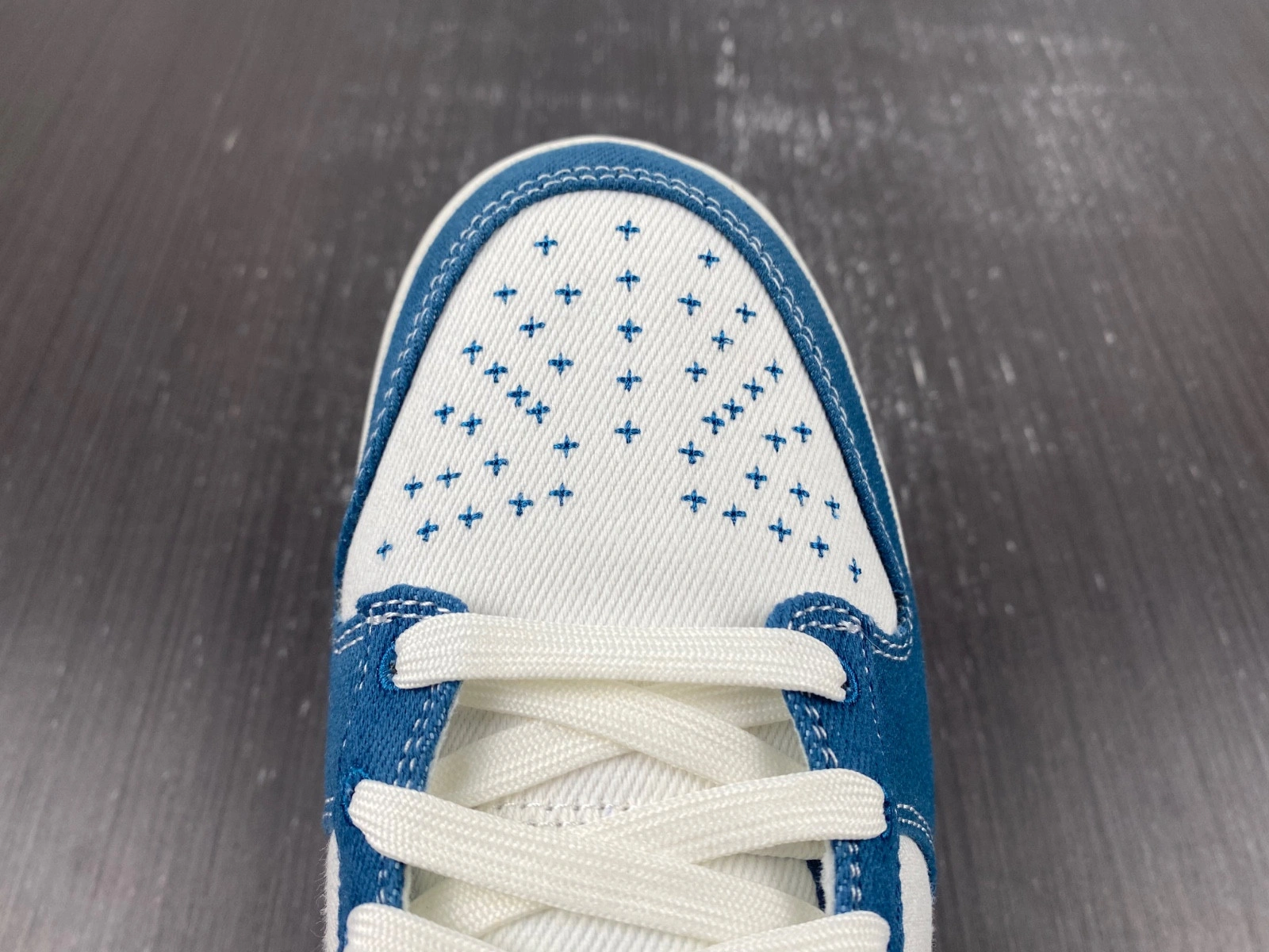 Nike Dunk Low SE 