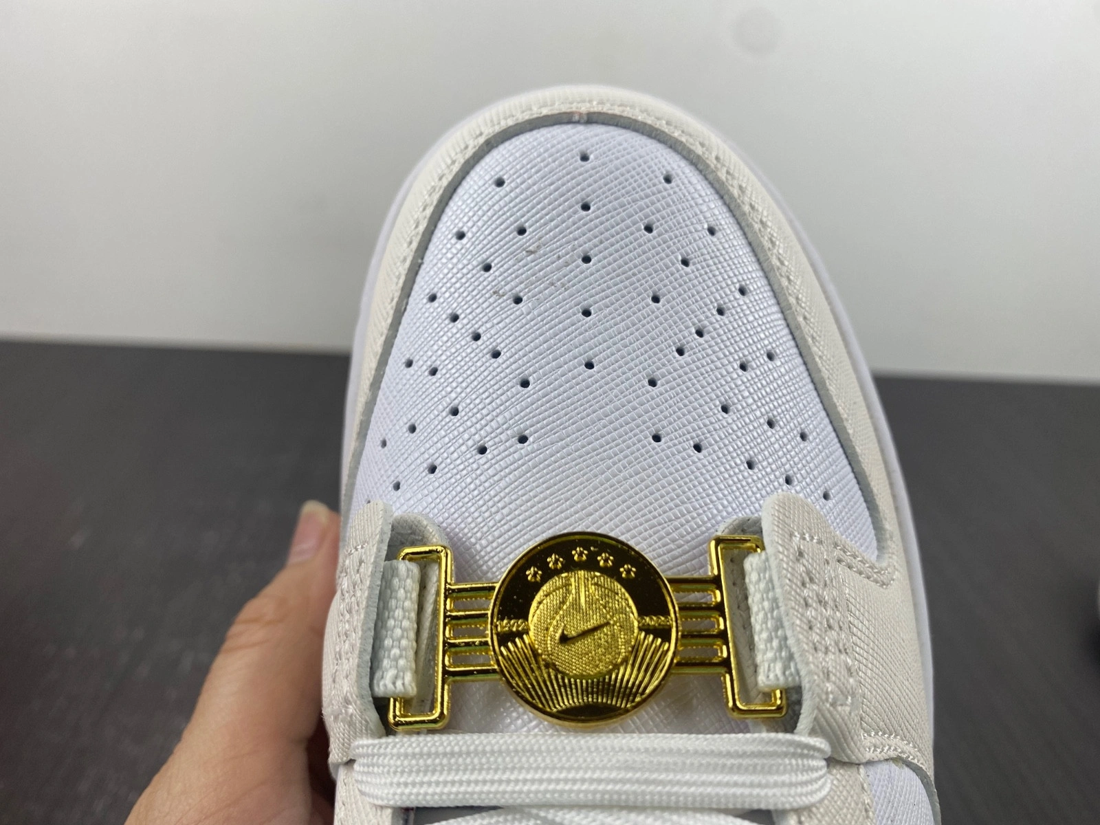 Nike Dunk Low SE Just Do It White Phantom (Women's)  DV1160-100