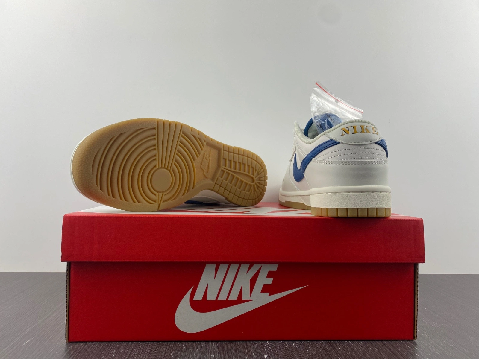 Nike Dunk Low SE Sail Dark Marina Blue  DX3198-133