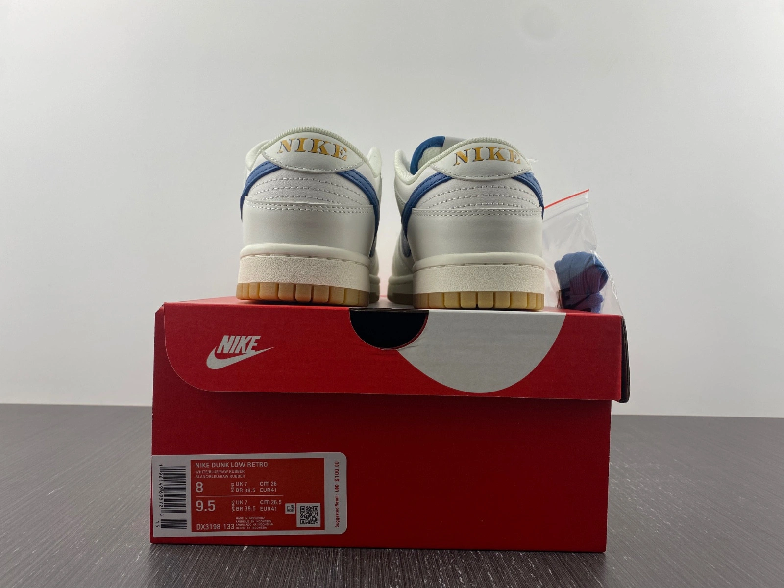 Nike Dunk Low SE Sail Dark Marina Blue  DX3198-133