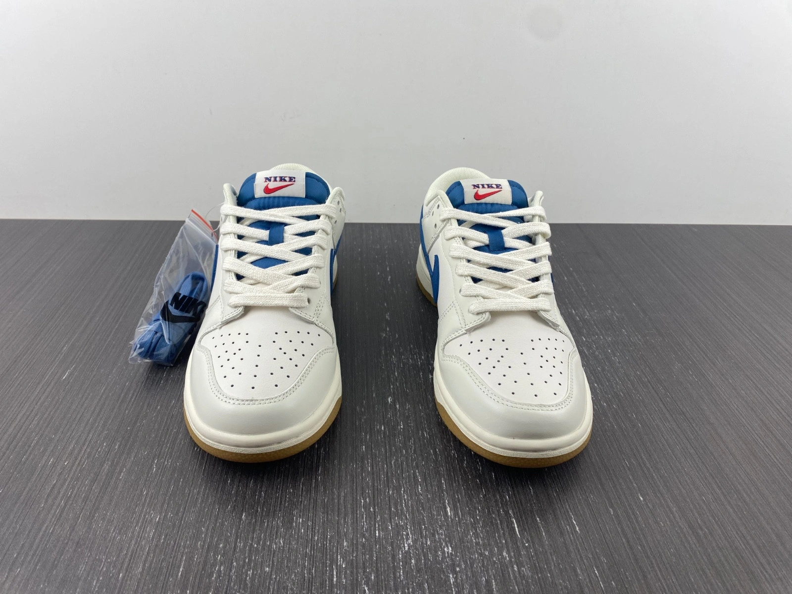 Nike Dunk Low SE Sail Dark Marina Blue  DX3198-133