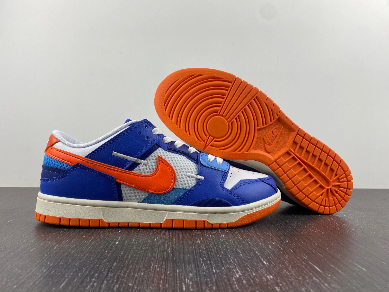 Nike Dunk Low Scrap Knicks - DM0128-100