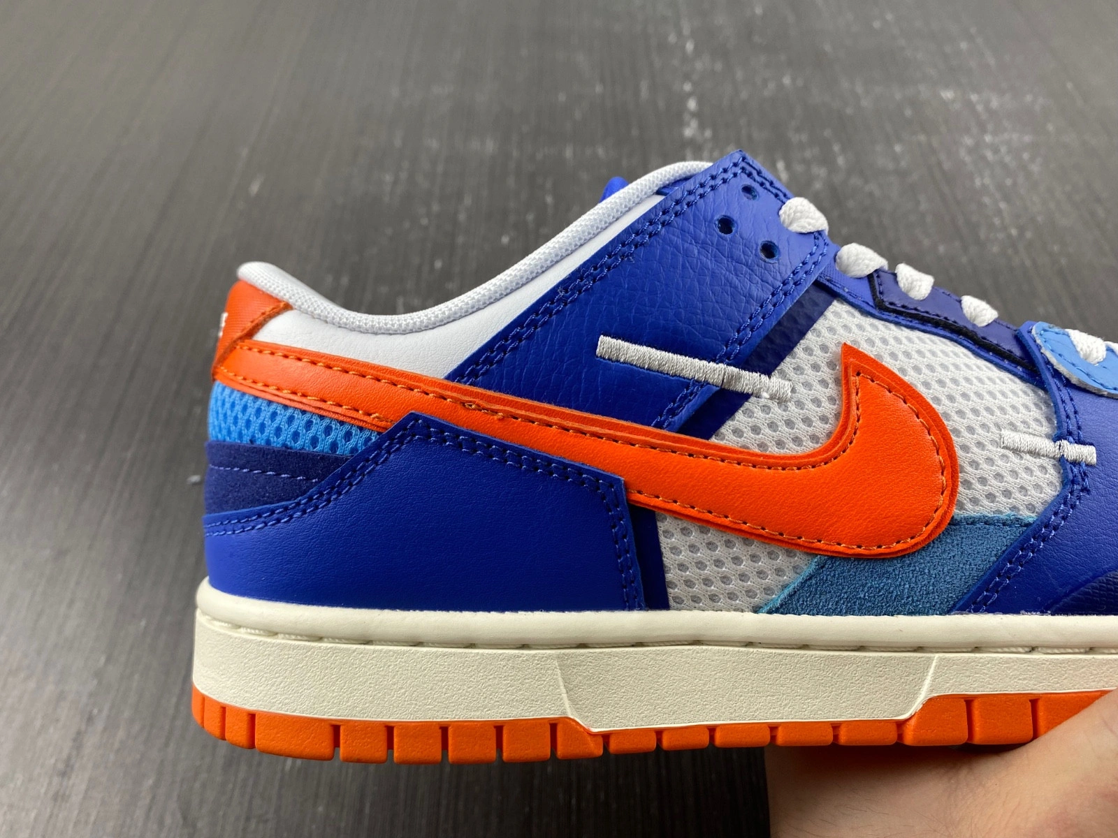 Nike Dunk Low Scrap Knicks - DM0128-100