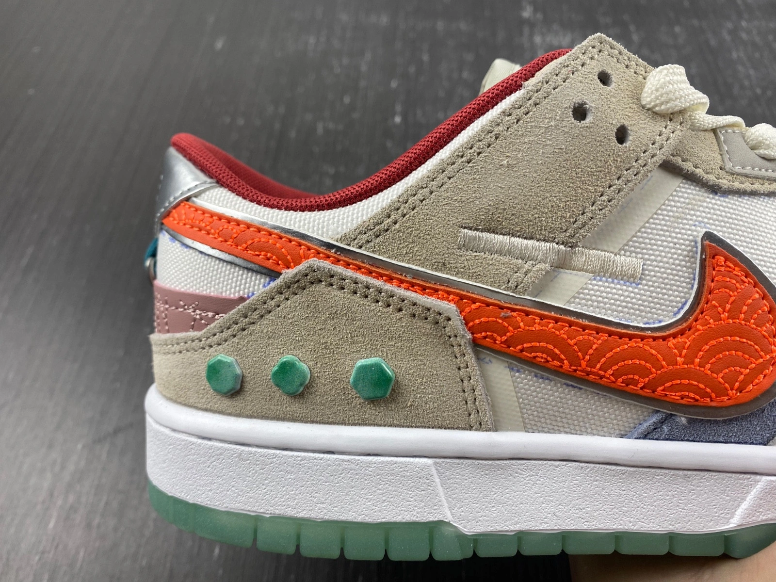 Nike Dunk Low Scrap Shapeless, Formless, Limitless DQ4975-181