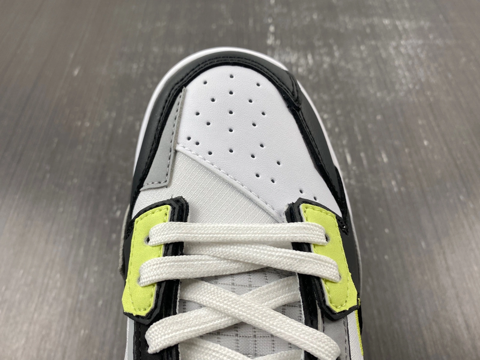 Nike Dunk Low Scrap Wolf Grey Light Lemon Twist  DC9723-001