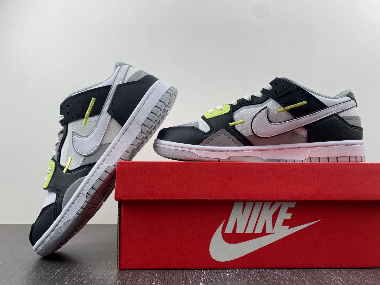 Nike Dunk Low Scrap Wolf Grey Light Lemon Twist  DC9723-001