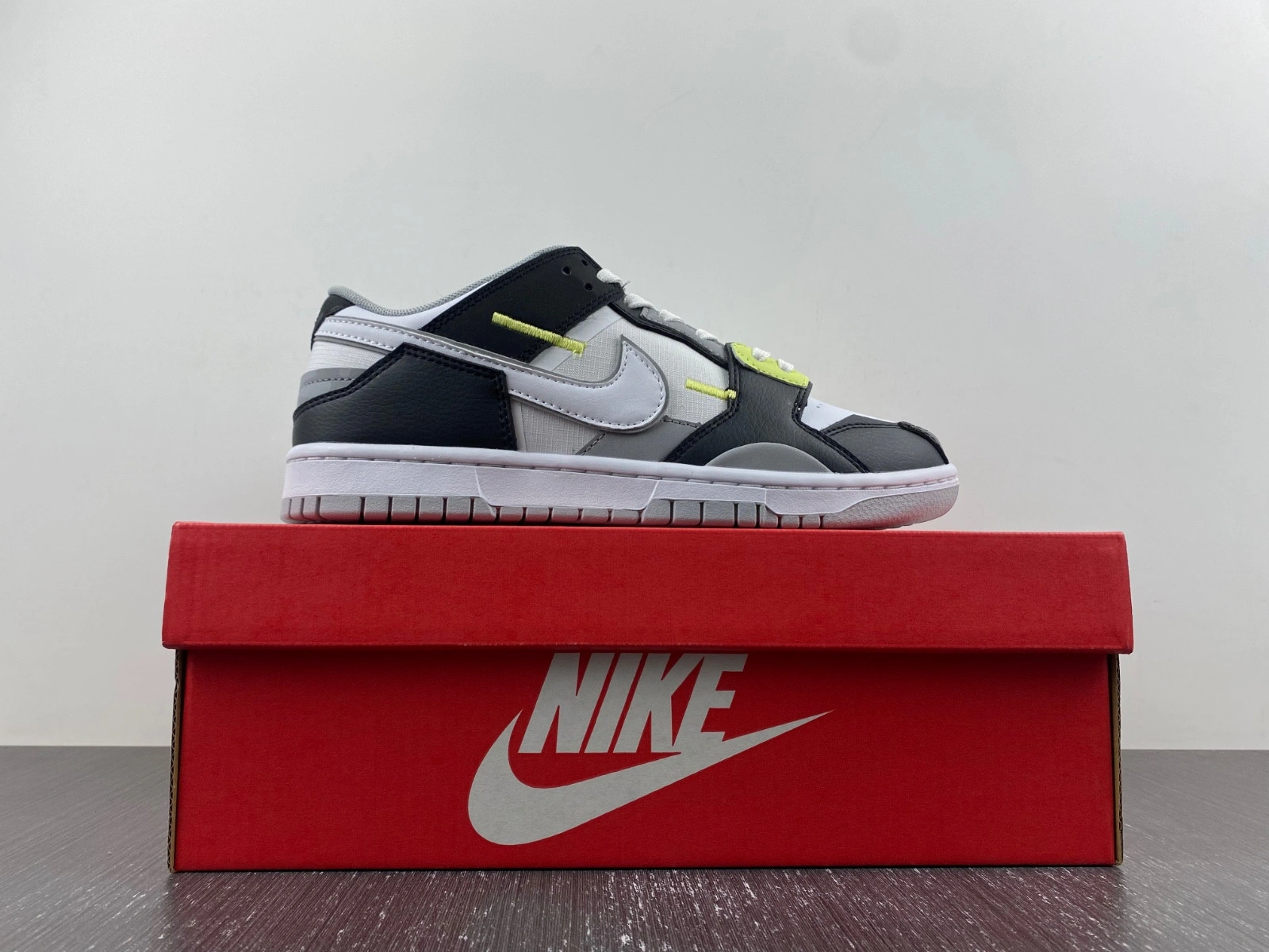 Nike Dunk Low Scrap Wolf Grey Light Lemon Twist  DC9723-001