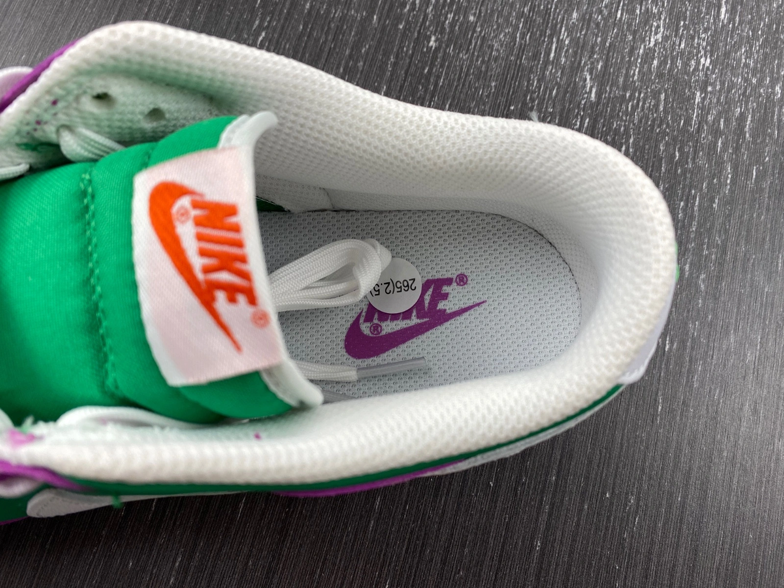 Nike Dunk Low Stadium Green Fuchsia (Women's)  FD9924-311