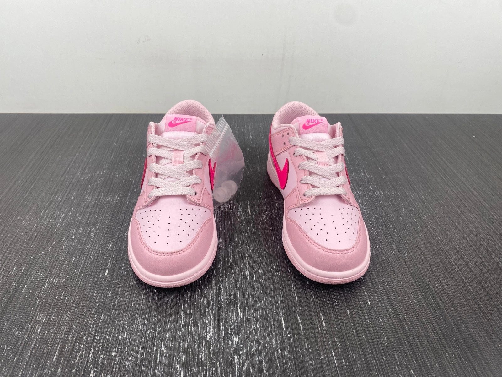 Nike Dunk Low Triple Pink (PS) Kids' - DH9756-600