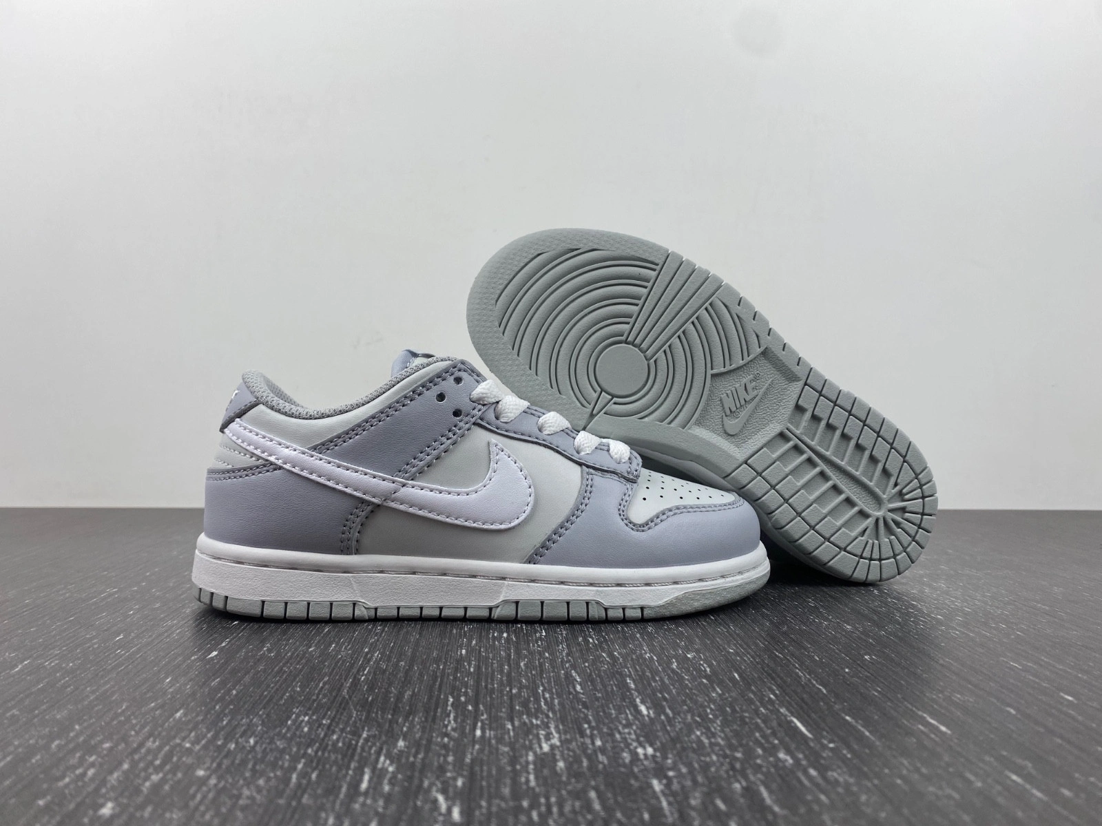 Nike Dunk Low Two-Toned Grey (PS) Kids' - DH9756-001
