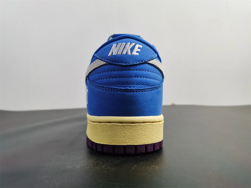 Nike Dunk Low UNDEFEATED 5 On It Dunk vs. AF1 - DH6508-400