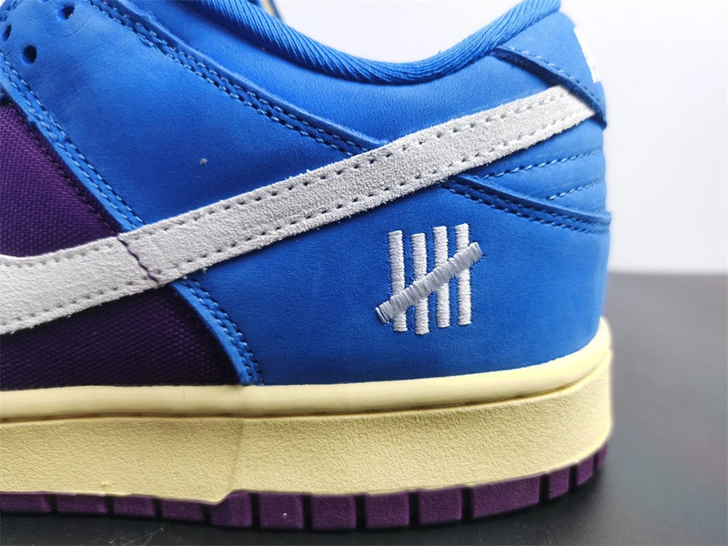 Nike Dunk Low UNDEFEATED 5 On It Dunk vs. AF1 - DH6508-400