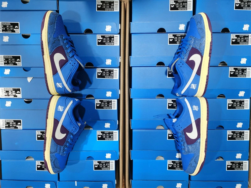 Nike Dunk Low UNDEFEATED 5 On It Dunk vs. AF1 - DH6508-400