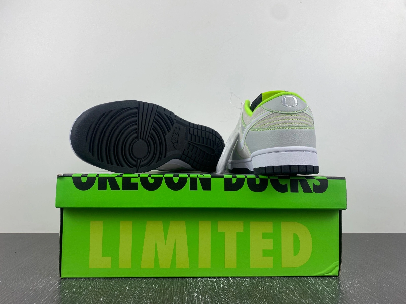 Nike Dunk Low 'University of Oregon PE' FQ7260-001