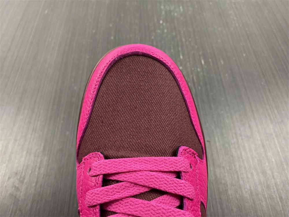 Nike Dunk Low Valentine's Day (2022) (W)  DQ9324-600