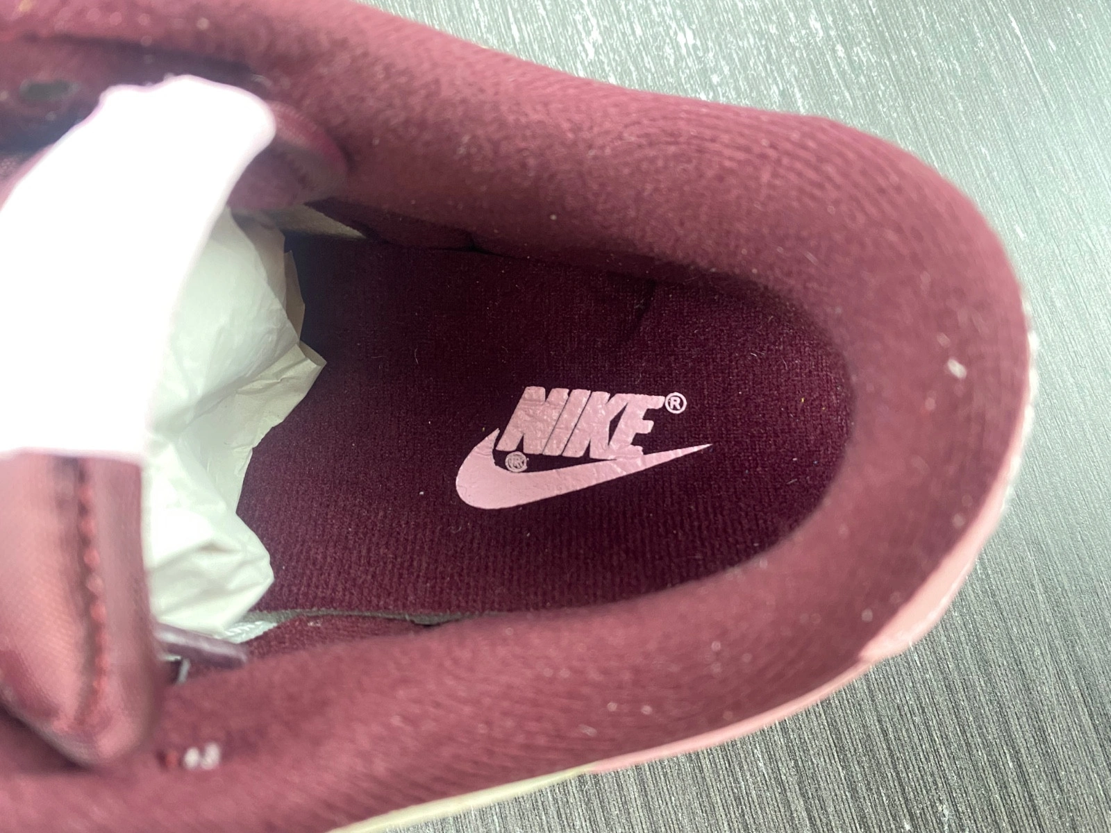 Nike Dunk Low Valentine's Day DR9705-100