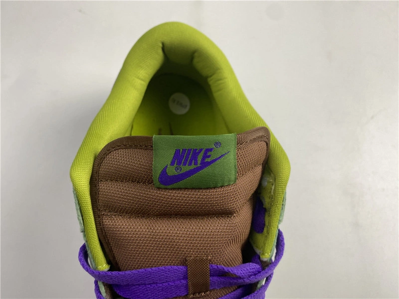 Nike Dunk Low Veneer (2020)  DA1469-200