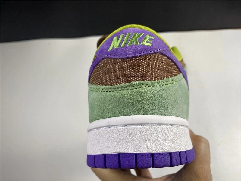 Nike Dunk Low Veneer (2020)  DA1469-200