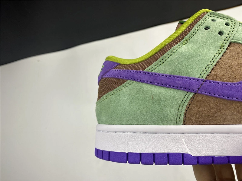 Nike Dunk Low Veneer (2020)  DA1469-200