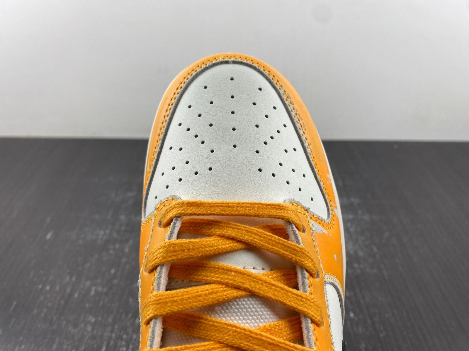 Nike Dunk Low Wear and Tear - FN3418-100