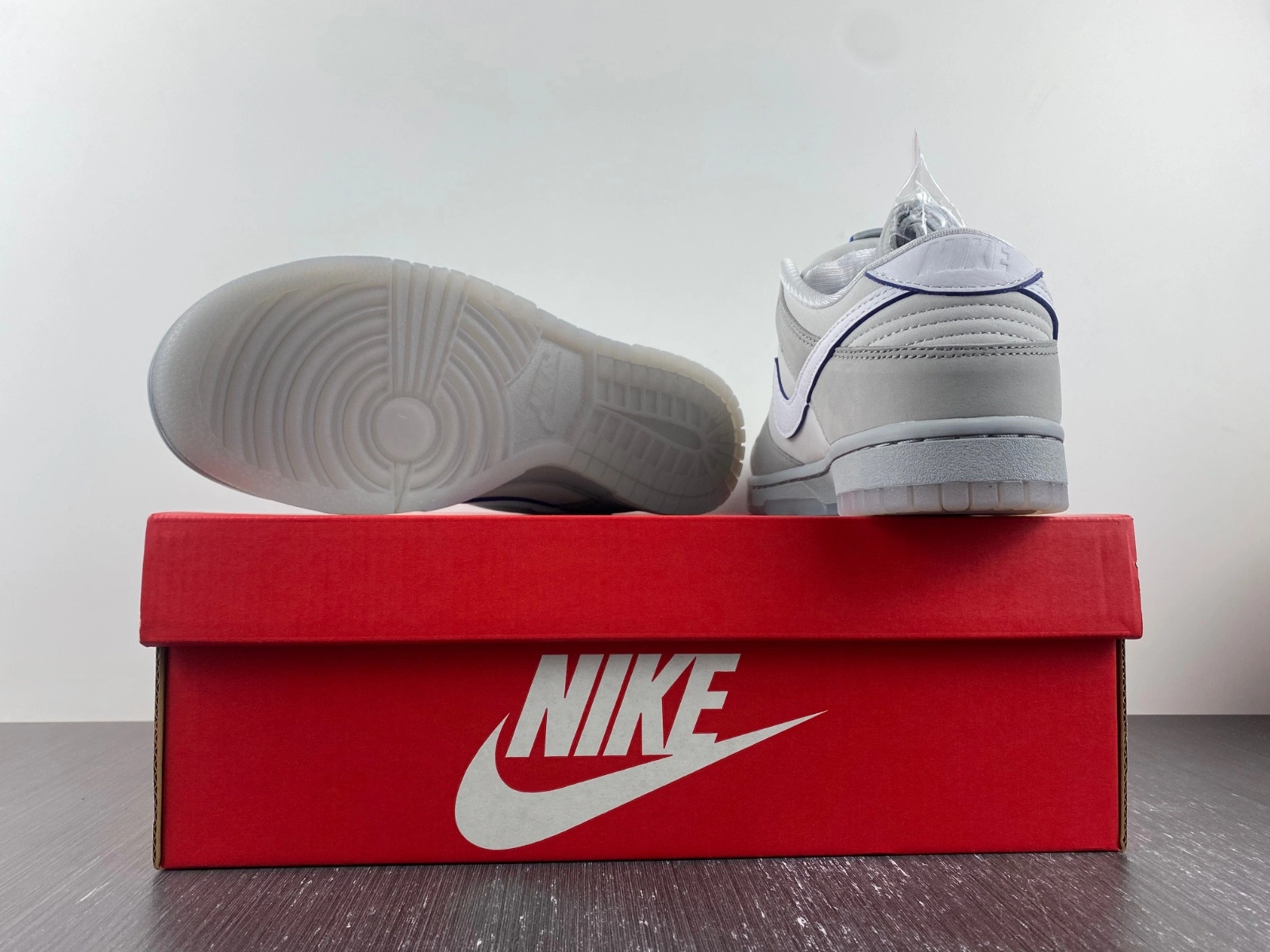 Nike Dunk Low Wolf Grey Pure Platinum  DX3722-001