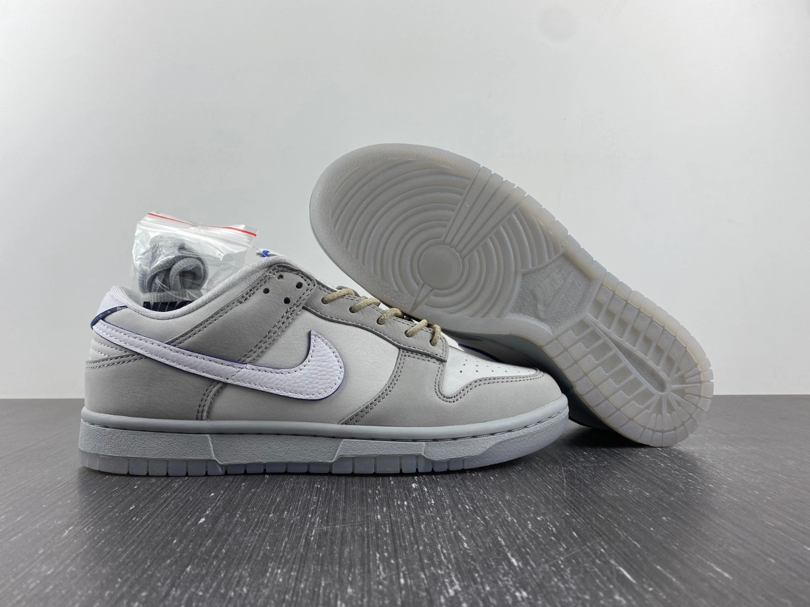 Nike Dunk Low Wolf Grey Pure Platinum  DX3722-001