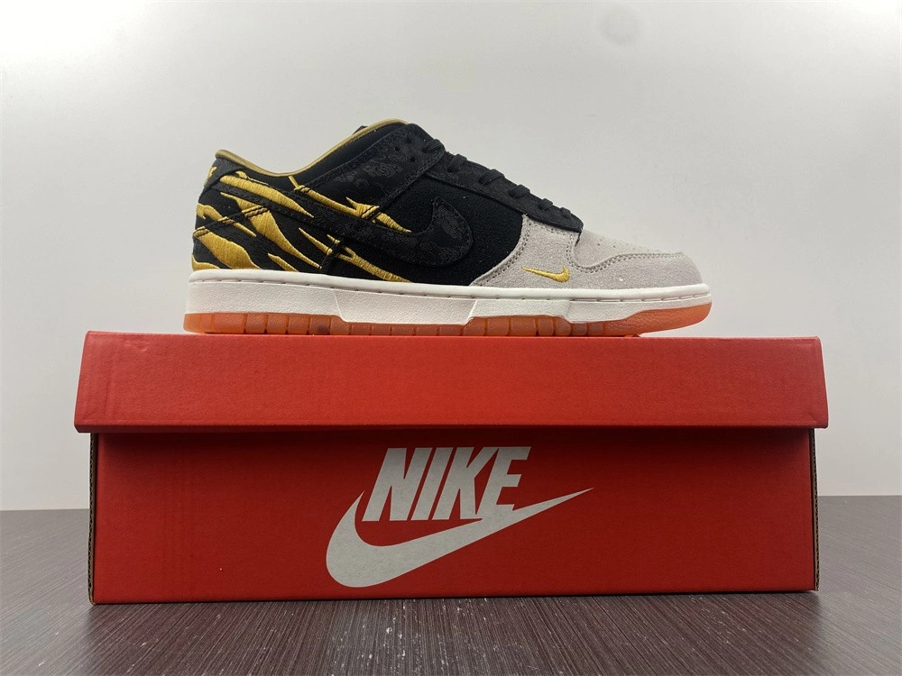 Nike Dunk Low Year of the Tiger (2022) (GS)  DQ5351-001