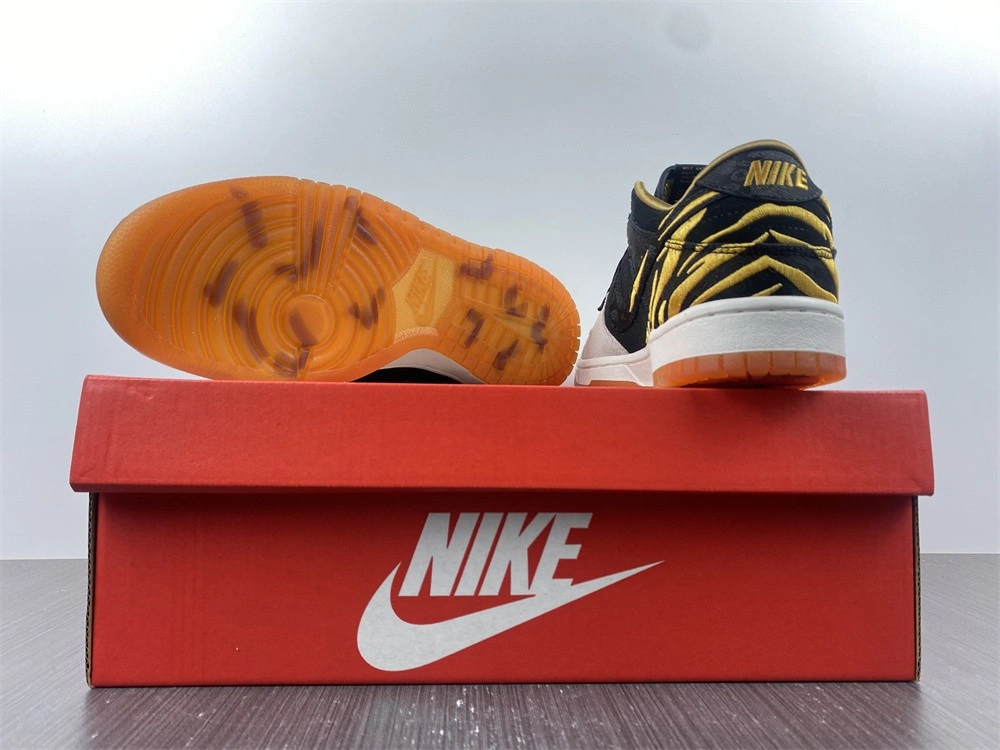 Nike Dunk Low Year of the Tiger (2022) (GS)  DQ5351-001